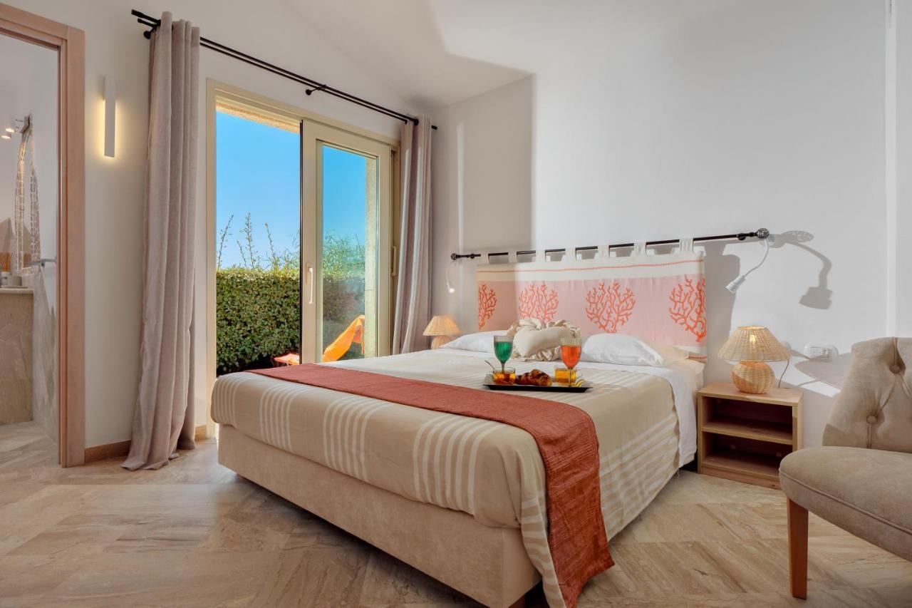 מרינלה Villetta D'Arancia - Sherdenia Luxury Apartments מראה חיצוני תמונה