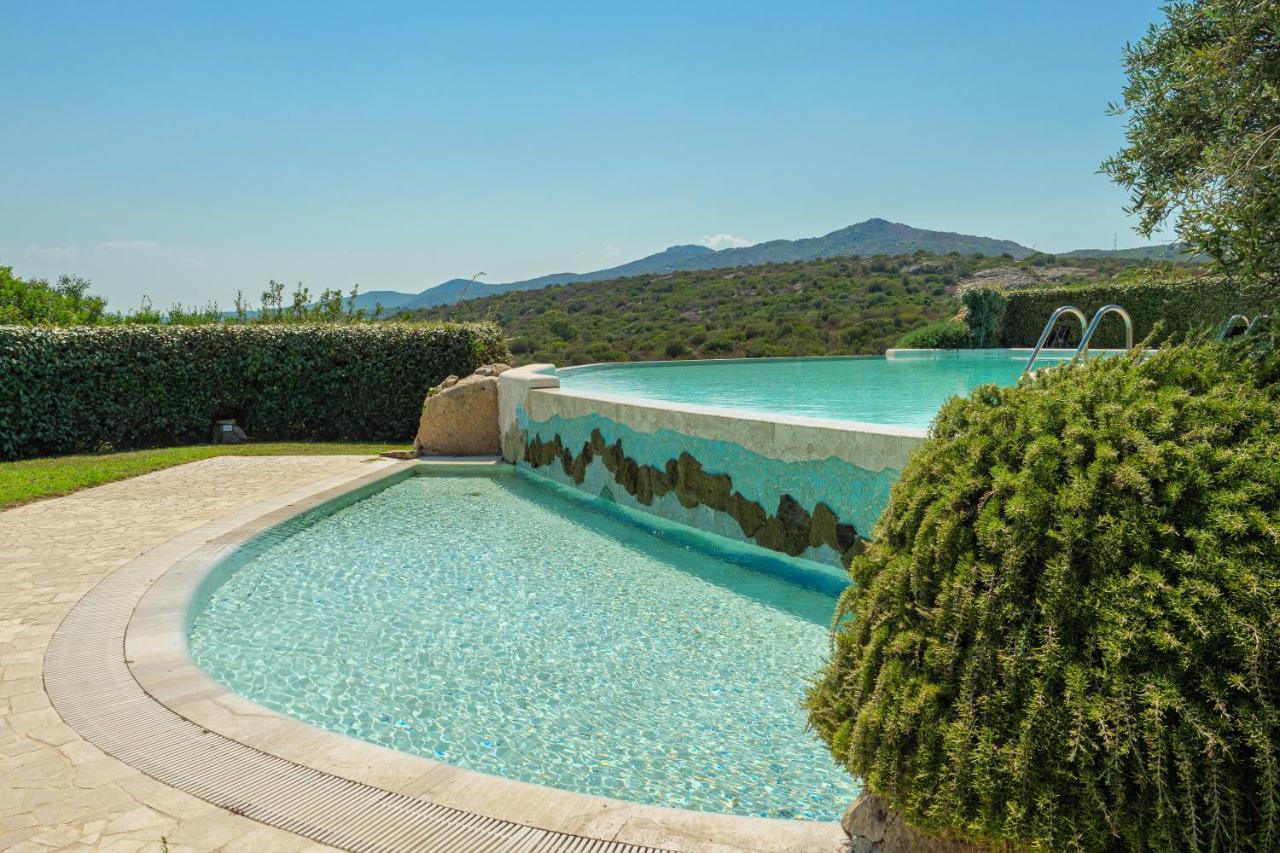מרינלה Villetta D'Arancia - Sherdenia Luxury Apartments מראה חיצוני תמונה