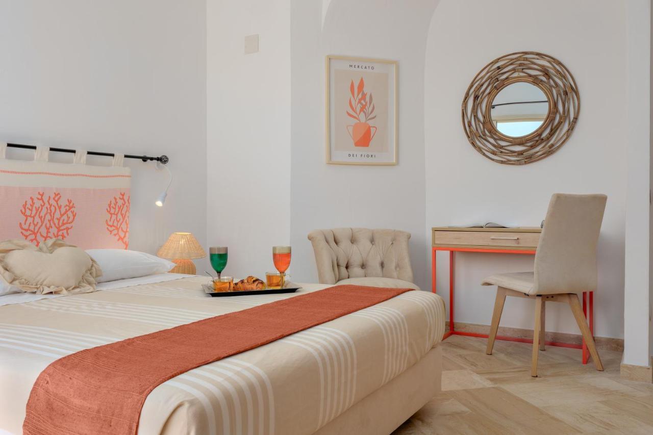 מרינלה Villetta D'Arancia - Sherdenia Luxury Apartments מראה חיצוני תמונה