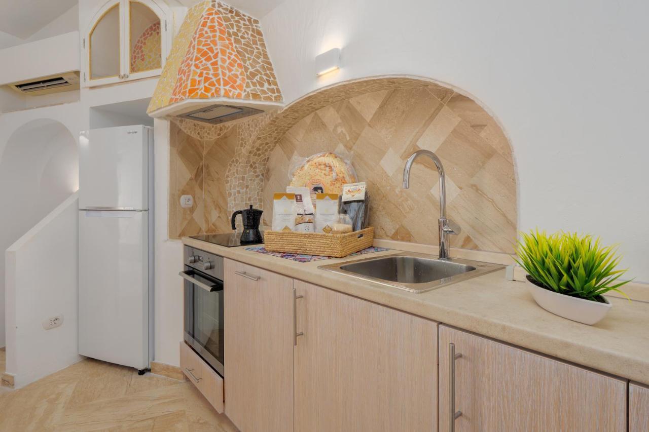 מרינלה Villetta D'Arancia - Sherdenia Luxury Apartments מראה חיצוני תמונה