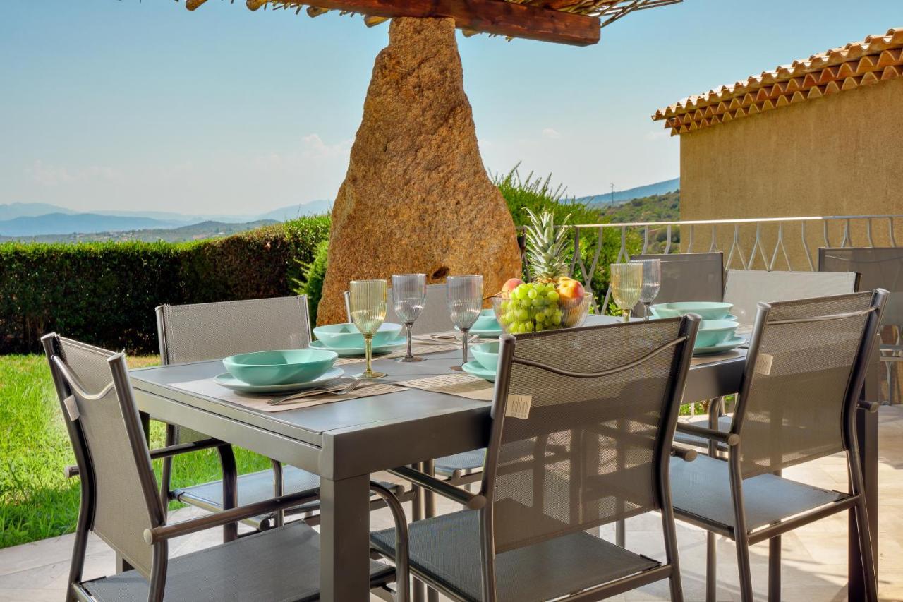 מרינלה Villetta D'Arancia - Sherdenia Luxury Apartments מראה חיצוני תמונה